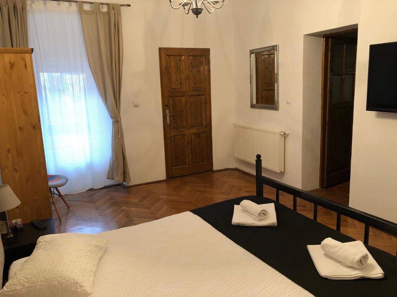 Poet Pastior Residence Sibiu Bagian luar foto