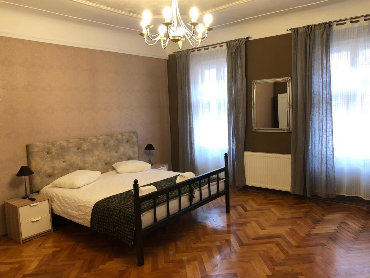 Poet Pastior Residence Sibiu Bagian luar foto